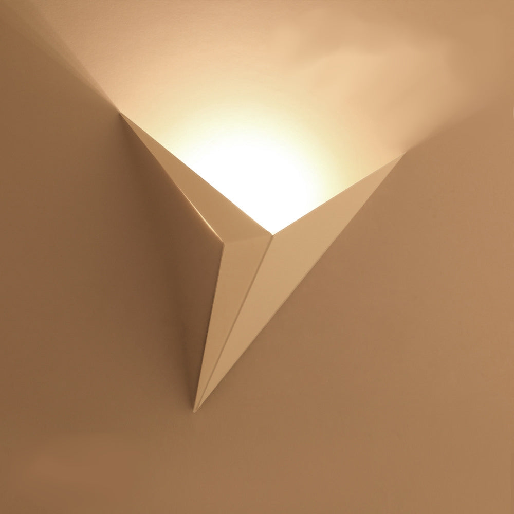 TrigoLux - Modern Triangular Wall Lamp
