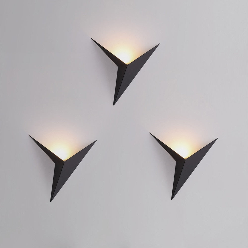 TrigoLux - Modern Triangular Wall Lamp