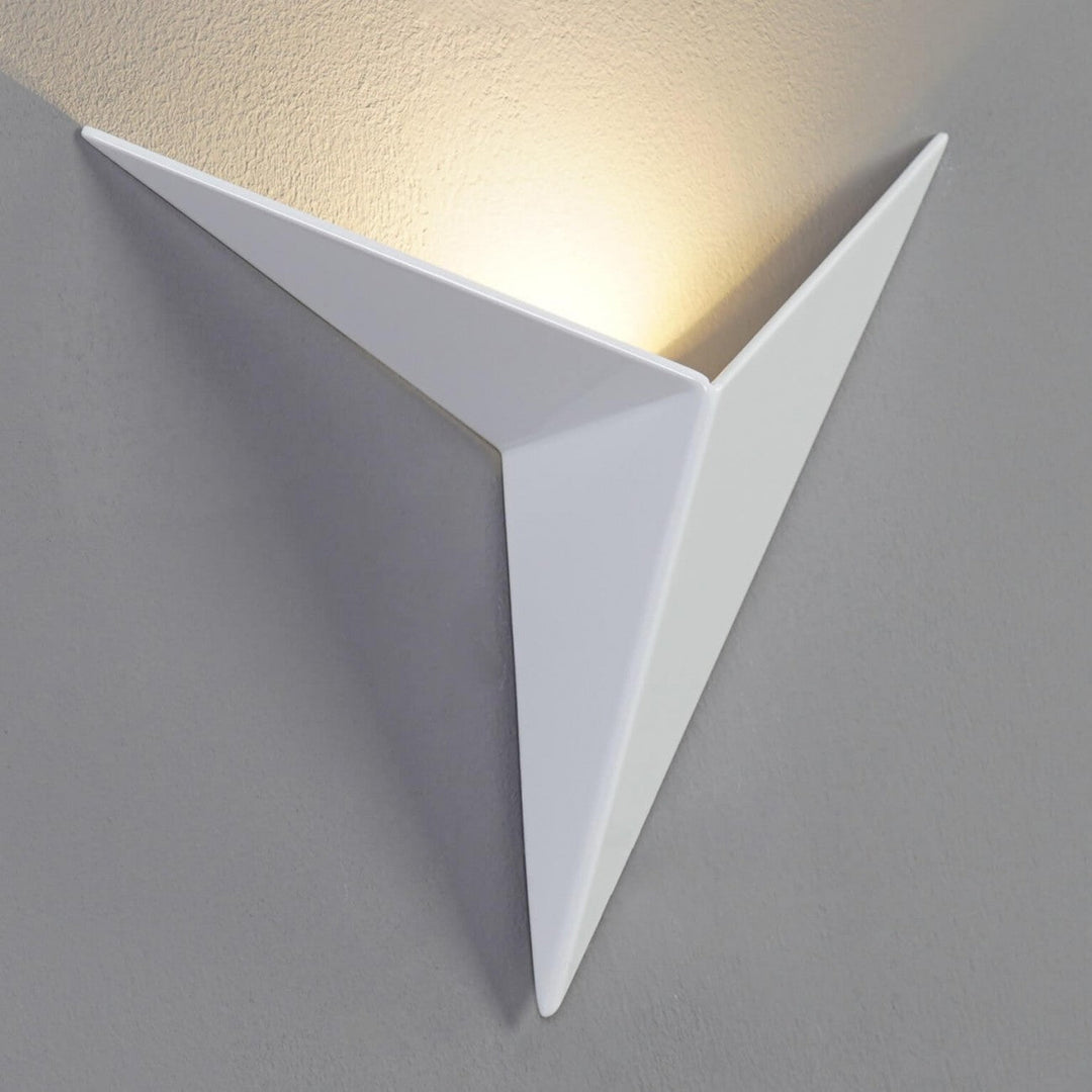TrigoLux - Modern Triangular Wall Lamp