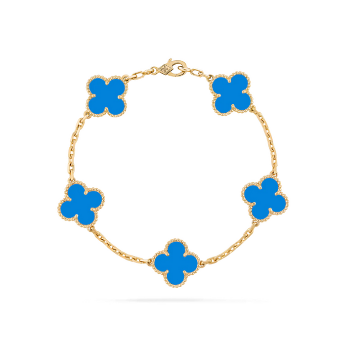 Wool Four-Leaf Clover Charm Bracelet - Elegant Accessory for Luck