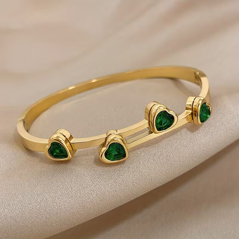 Refined Gold Bracelet with Hearts