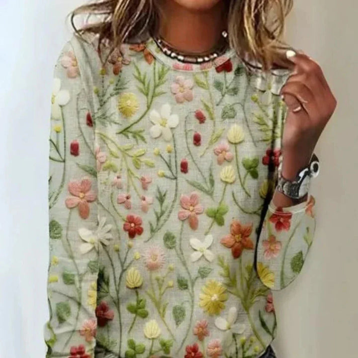 Women’s Constanzen Sweater – Spring Layer with Relaxed Flair