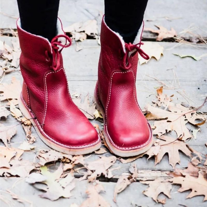 Fur-Lined Lace-Up Winter Boots for Women