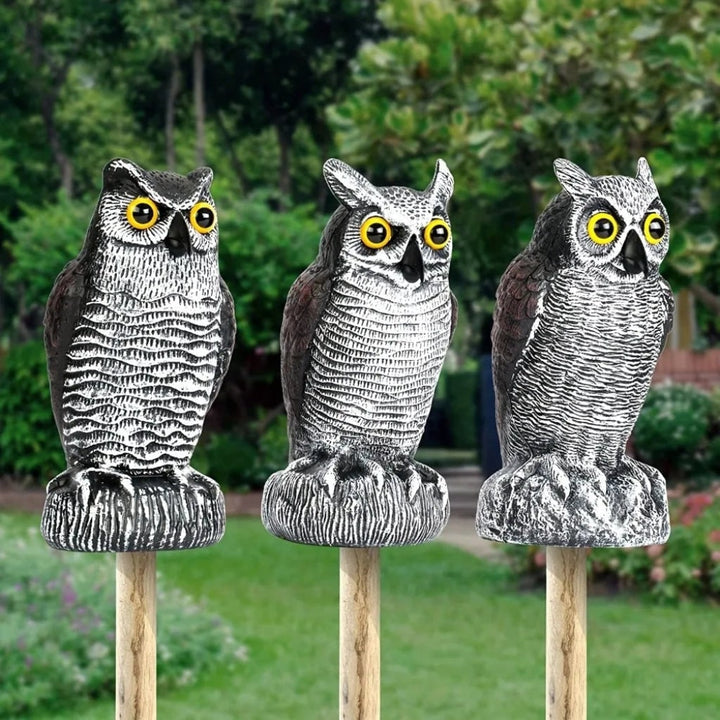 Halloween Garden Owl Statue Decoy with Realistic Design to Scare Birds Away Outdoor Yard Decoration