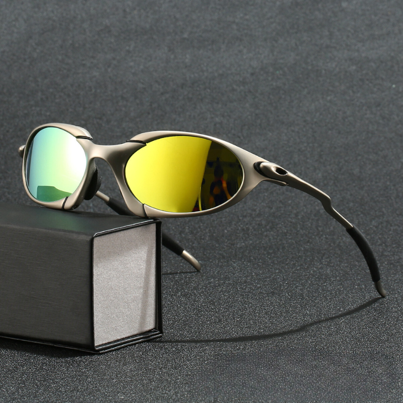 Men's Sunglasses - Sports Design - Polarised Lenses
