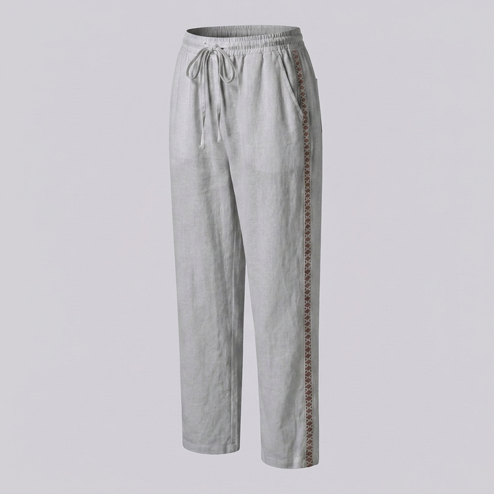 High-Rise Tapered Pants Bring Everyday Style to Casual Wardrobes