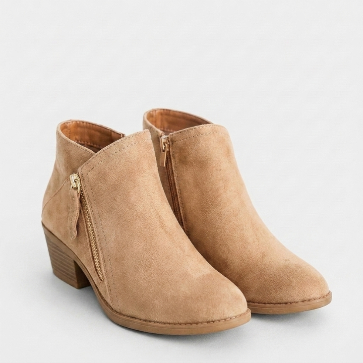 Women’s Chic Ankle Boots