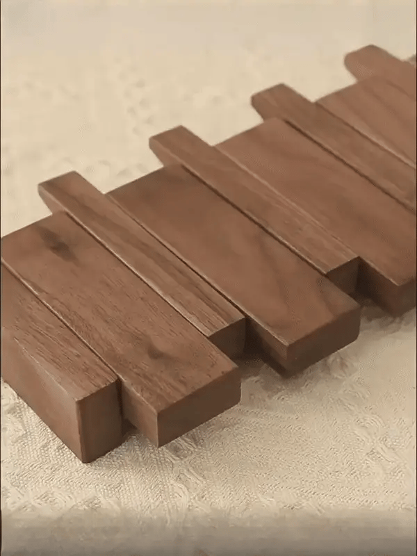 Primo | Piano-Shaped Wooden Coat Rack | Elegant Design | Durable Wood