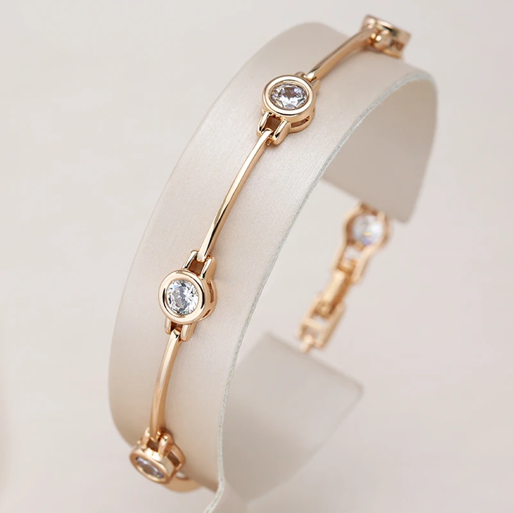 Refined Gold Bracelet with Cubic Zirconia Details