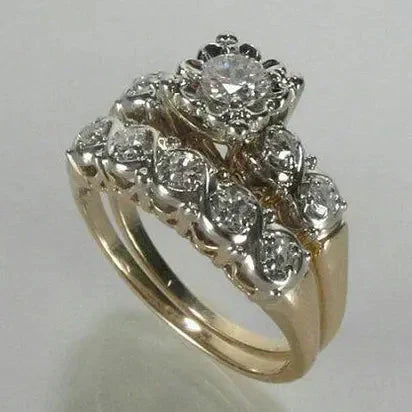 Elegant gold ring with refined shine