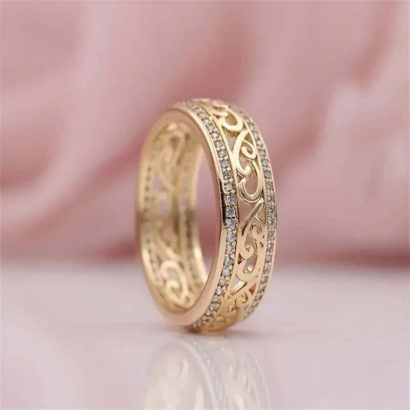 Soft Gold Ring with Elegant Hollow