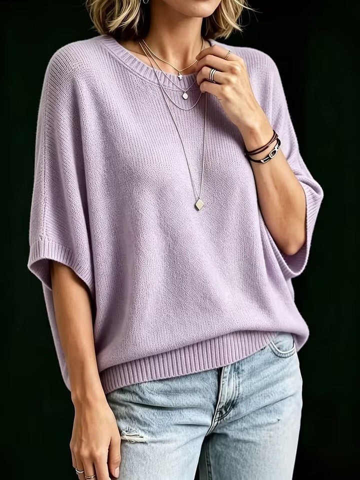 Casual Knit Top with Short Batwing Sleeves and Round Neckline