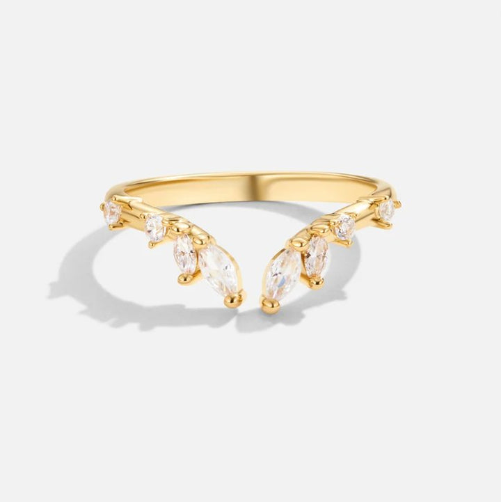 Refined gold ring with crystal accent