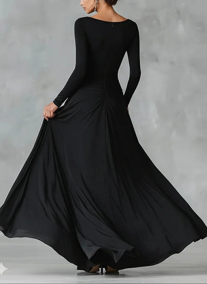 Winter Maxi Dress with Pleated Waist and Boat Neck for Women