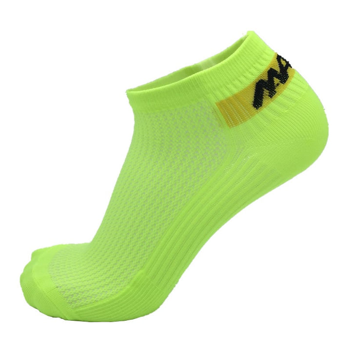 Men's Ankle Athletic Socks with Compression Support and Moisture Wicking