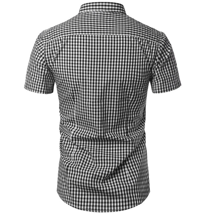 Men's short-sleeved checked shirt with button placket