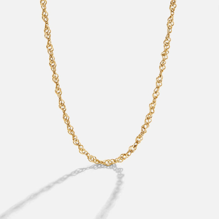 Mila Twist Gold Necklace