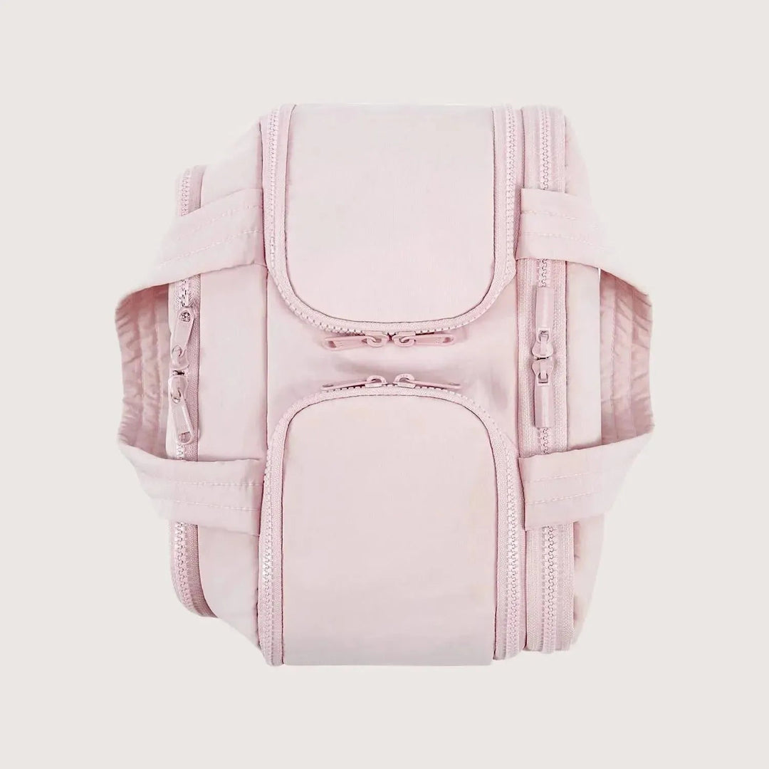 Smart wash bag - pack light, arrive fresh