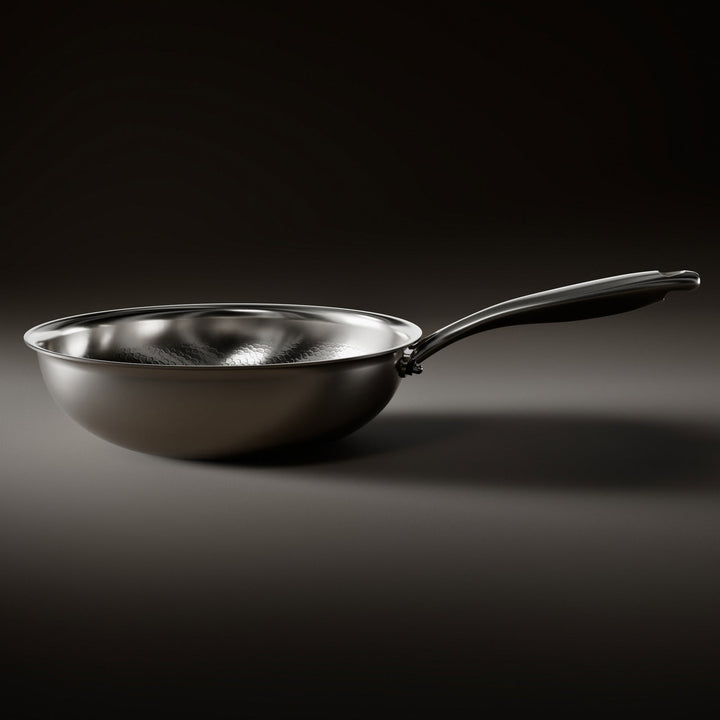 Hand-hammered titanium wok with flat base