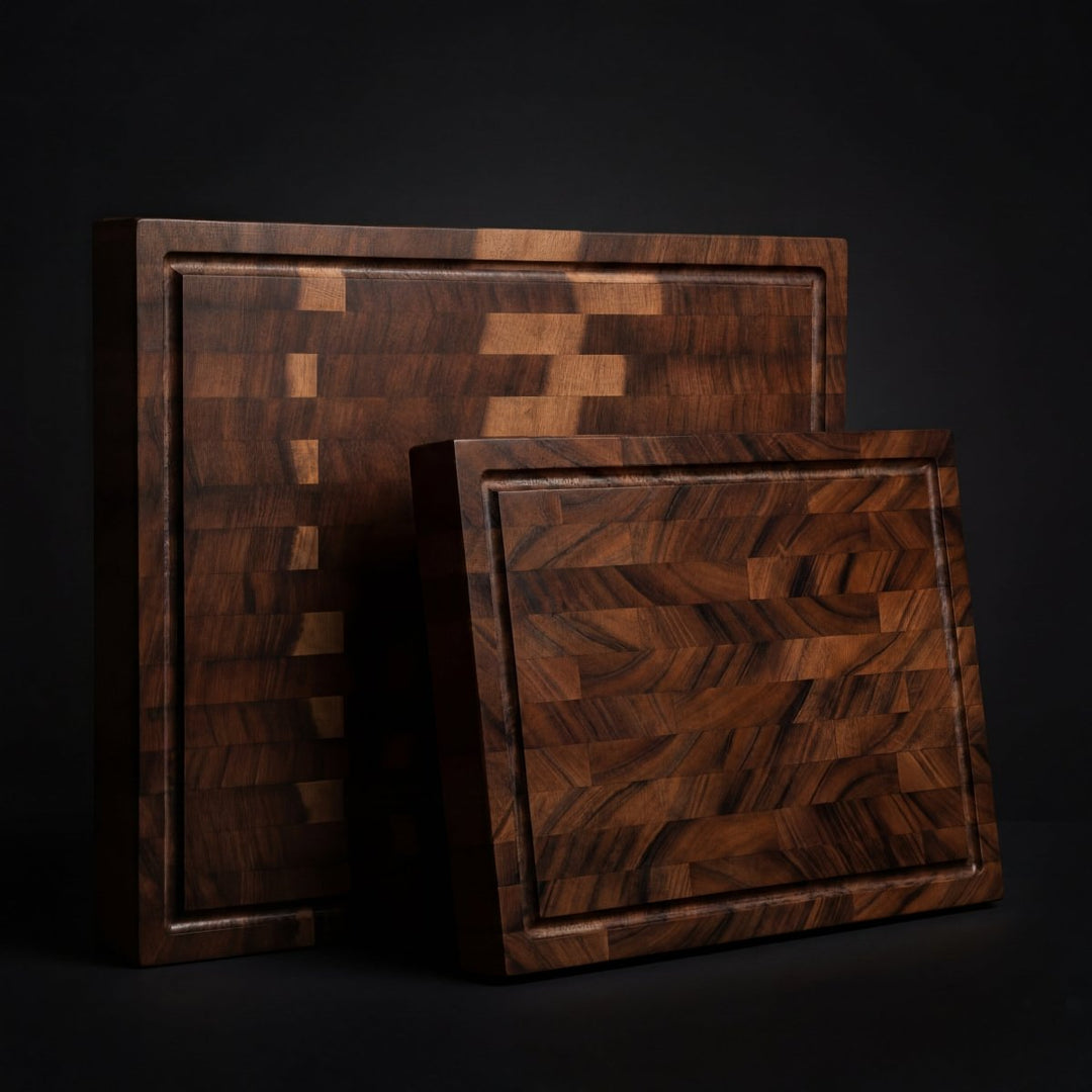 Solid walnut chopping board - PFAS-free