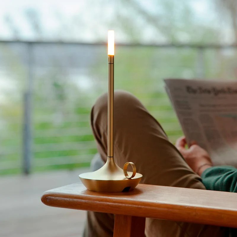 LumaGlow Dimmable LED Candle Lamp – Elegant and Cordless with Long Battery Life
