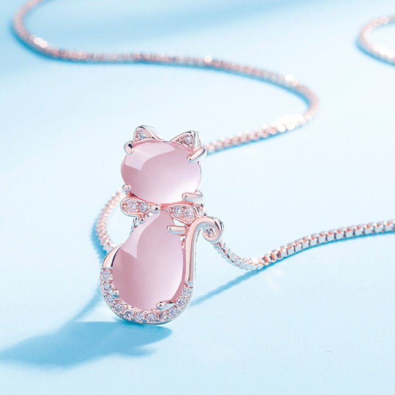 Pink stone cute cat necklace with zircon