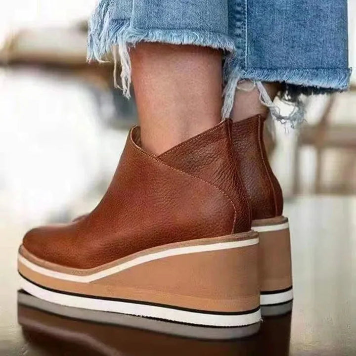 Women's Platform Slip-On Chelsea Boots