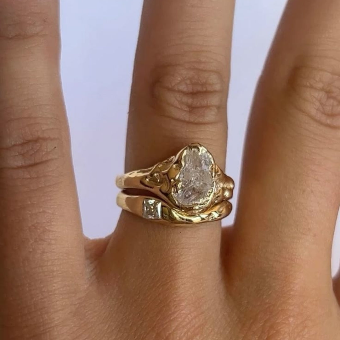 Refined Rose Gold Ring with Subtle Cubic Zirconia Details