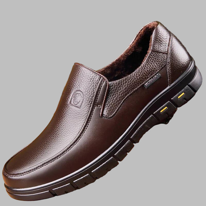 Men’s Casual Shoes Made of Genuine Leather