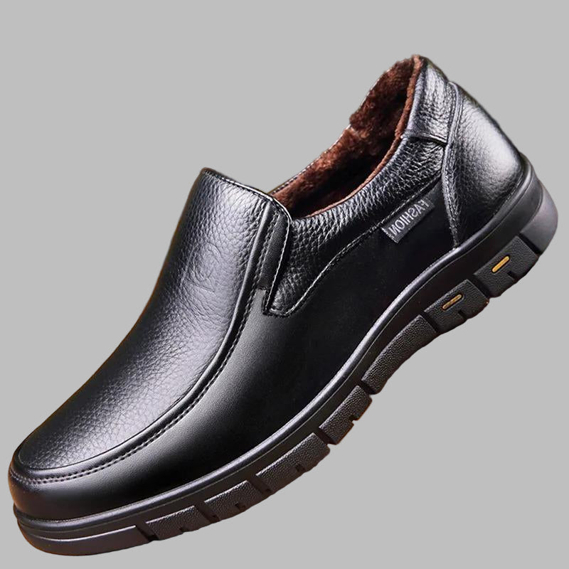 Men’s Casual Shoes Made of Genuine Leather