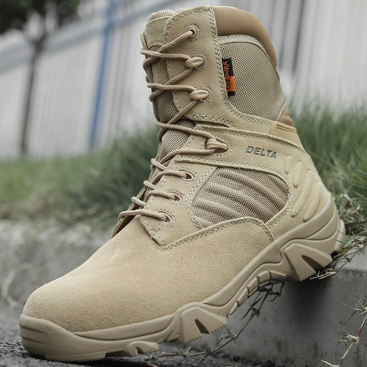 Tactical Military Boots - Insulation and Durability