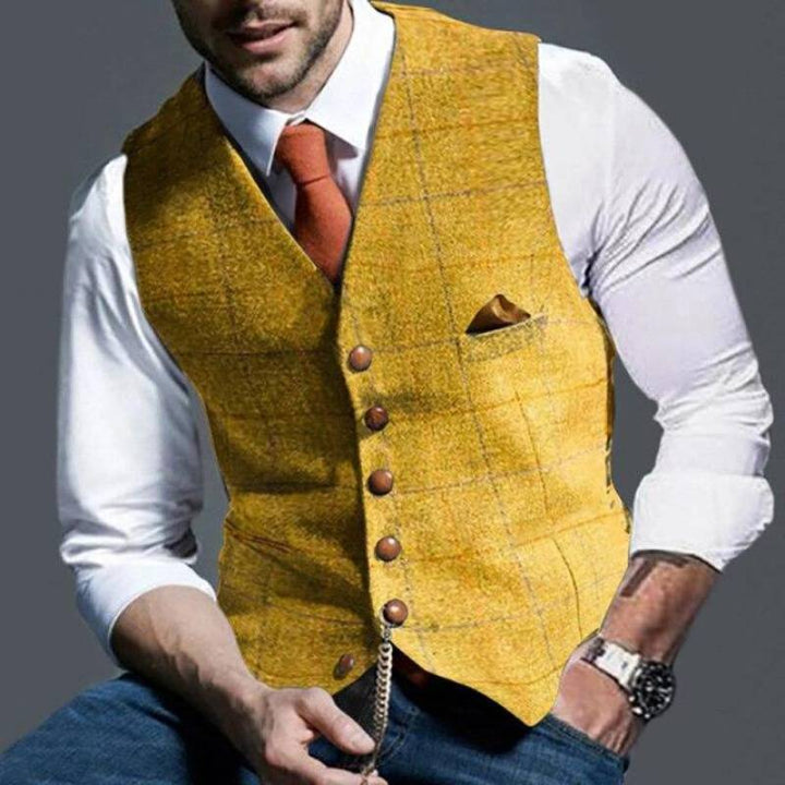 Men’s Checked Waistcoat – Elegant with Versatile Appeal