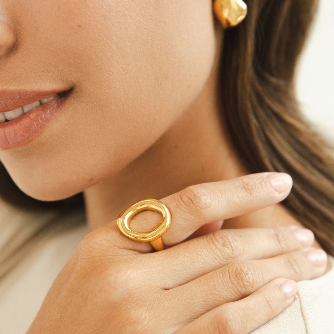 Soft textured gold ring