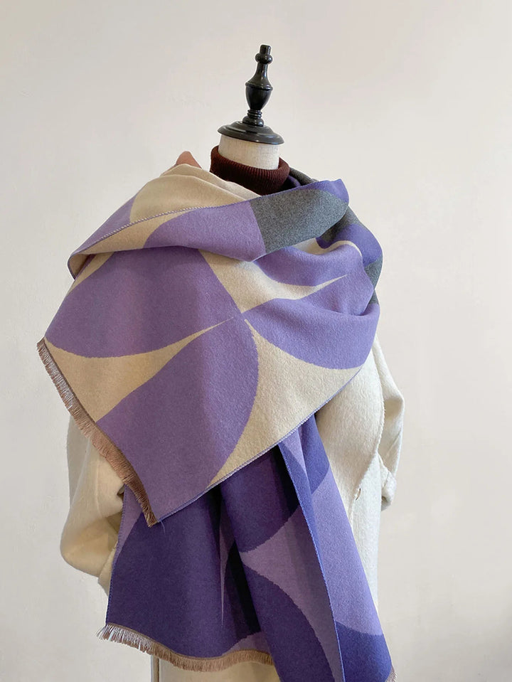 Women's Reversible Cashmere Scarf – Elegance and Warmth