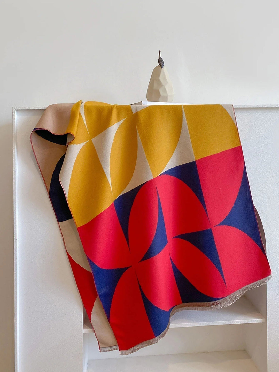 Women's Reversible Cashmere Scarf – Elegance and Warmth