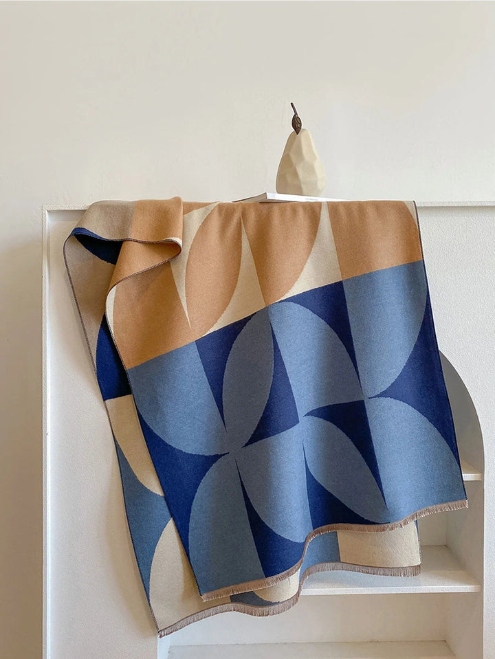 Women's Reversible Cashmere Scarf for Elegance and Warmth