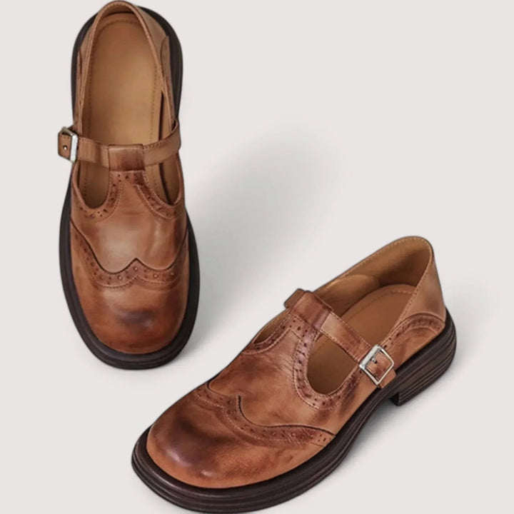 Leather Mary Jane Shoes With T-Strap And Brogue Details