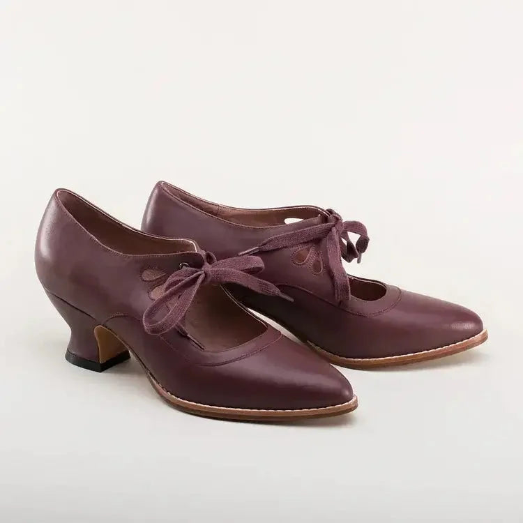 Retro Leather Lace-Up Heels with Cut-Out Detail